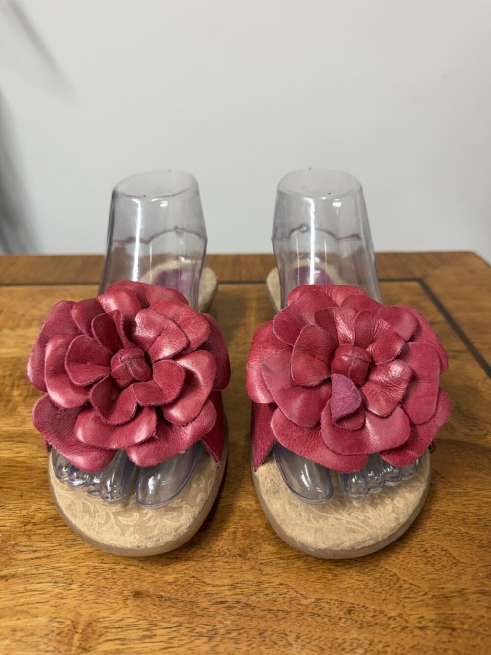 BOC Women’s 7 M | EU 38 Hot Pink Leather 3D Flower Slip‎ On Slide Sandals Resort